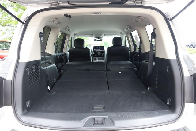 Nissan Armada Vehicle Image 09