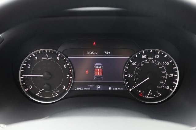 Nissan Armada Vehicle Image 12