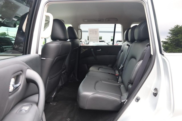 Nissan Armada Vehicle Image 23