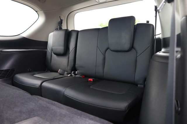 Nissan Armada Vehicle Image 27