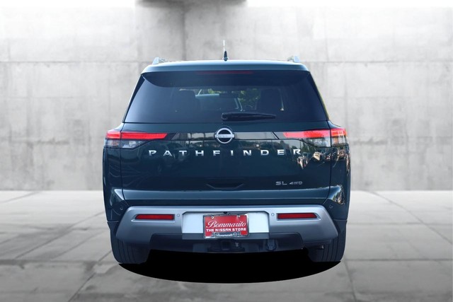Nissan Pathfinder Vehicle Image 06