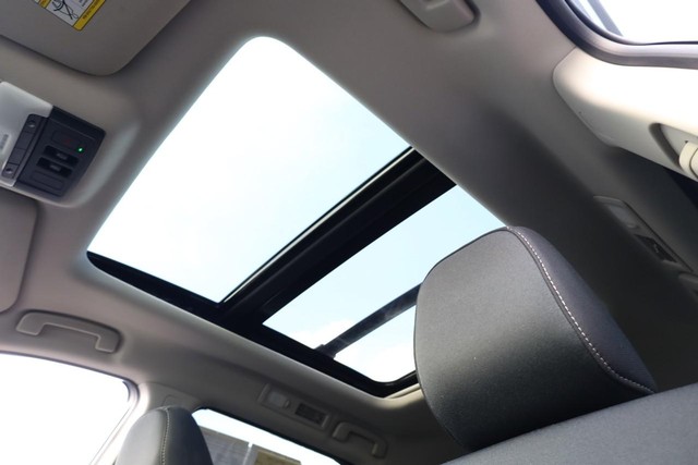 Nissan Pathfinder Vehicle Image 09