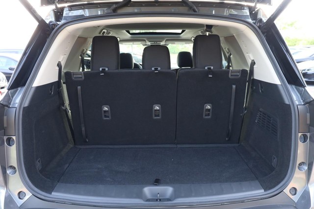 Nissan Pathfinder Vehicle Image 27