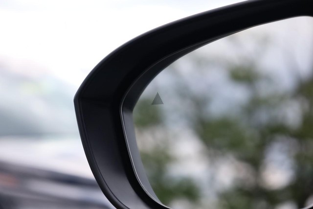 2025 Nissan Rogue SV - Photo 19