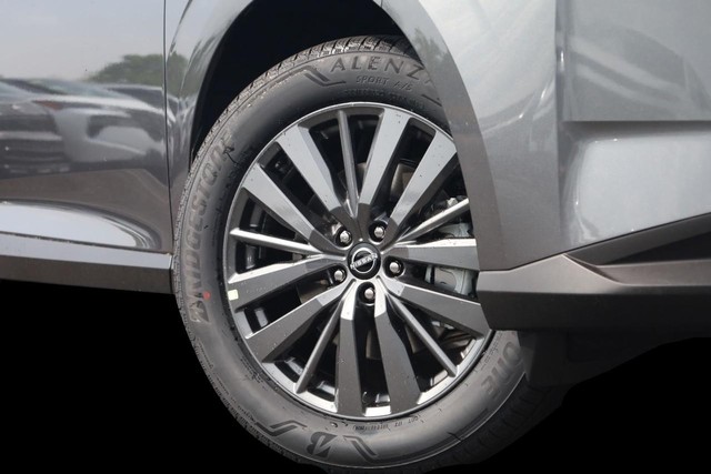 Nissan Murano Vehicle Image 03