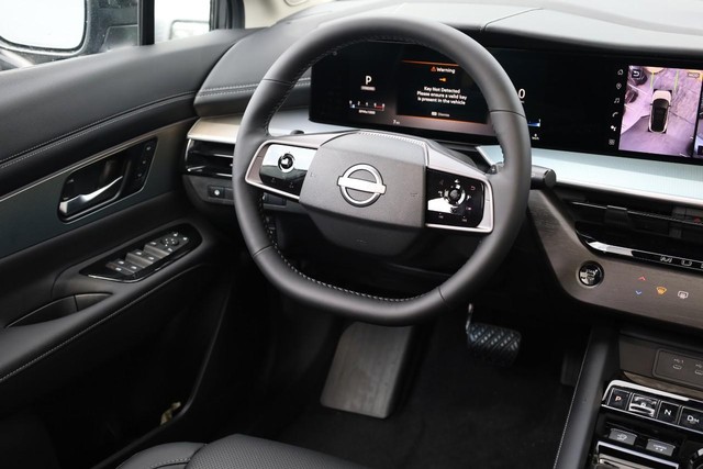 Nissan Murano Vehicle Image 28