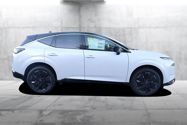 Nissan Murano Vehicle Image 05