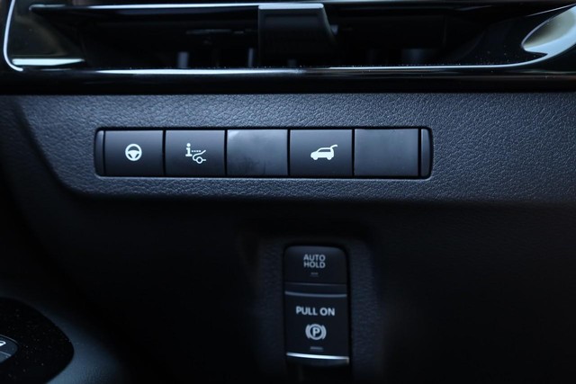 Nissan Murano Vehicle Image 24