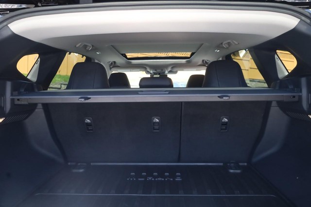 Nissan Murano Vehicle Image 24