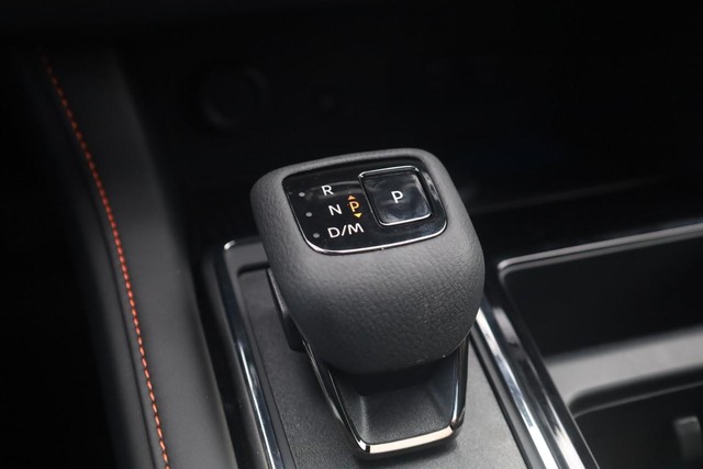 Nissan Pathfinder Vehicle Image 19