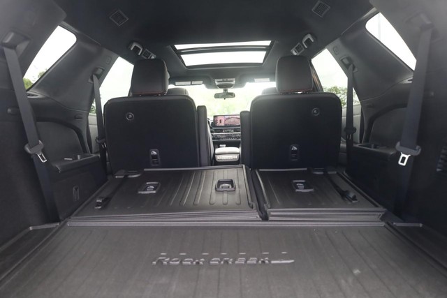 Nissan Pathfinder Vehicle Image 25