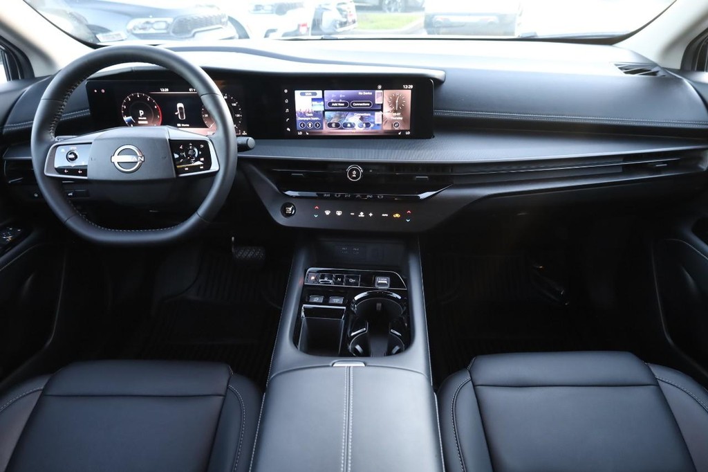 Nissan Murano Vehicle Image 23