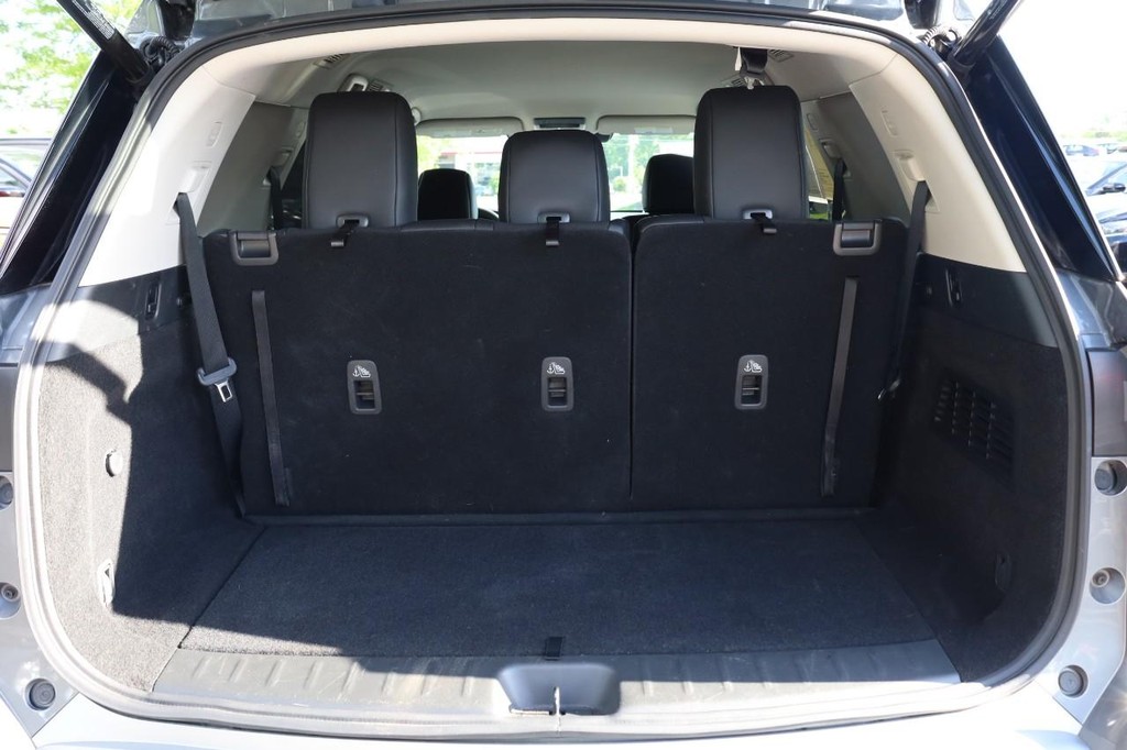 Nissan Pathfinder Vehicle Image 07