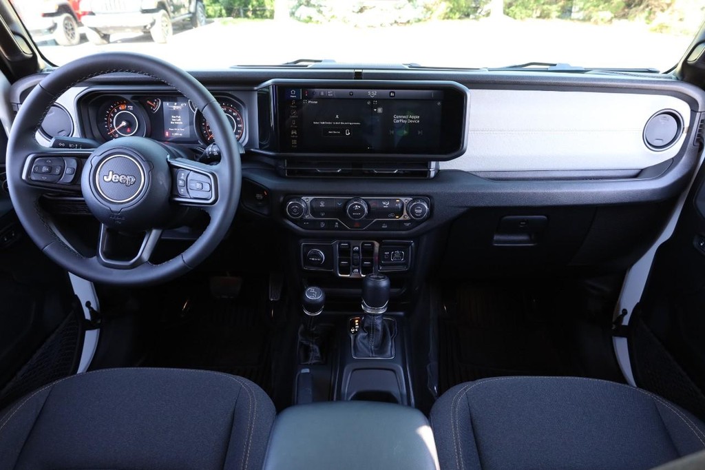 Jeep Wrangler Vehicle Image 20