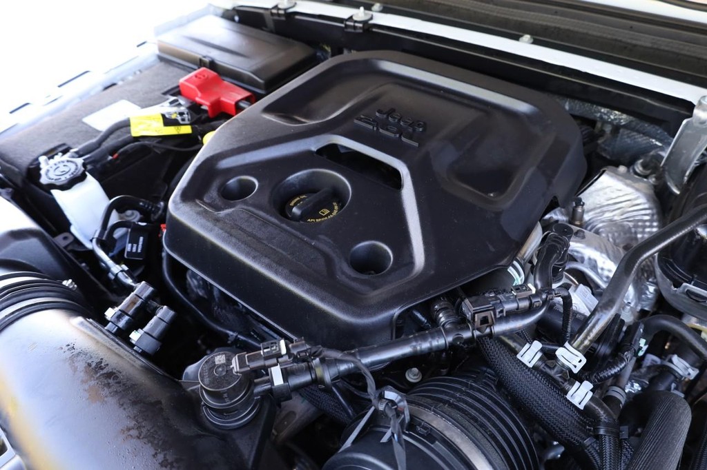 Jeep Wrangler Vehicle Image 23