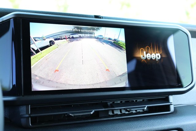 Jeep Wrangler Vehicle Image 12