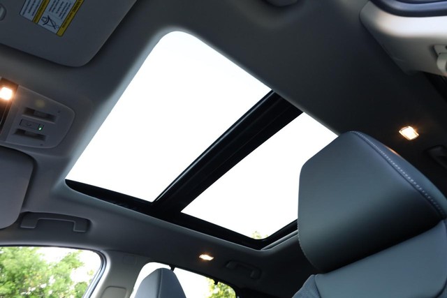 Nissan Murano Vehicle Image 10