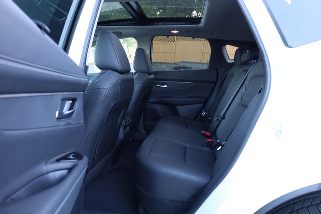 Nissan Murano Vehicle Image 26