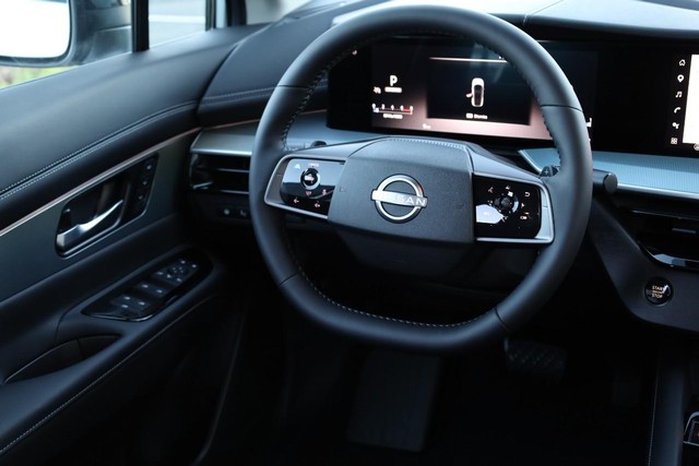 Nissan Murano Vehicle Image 30