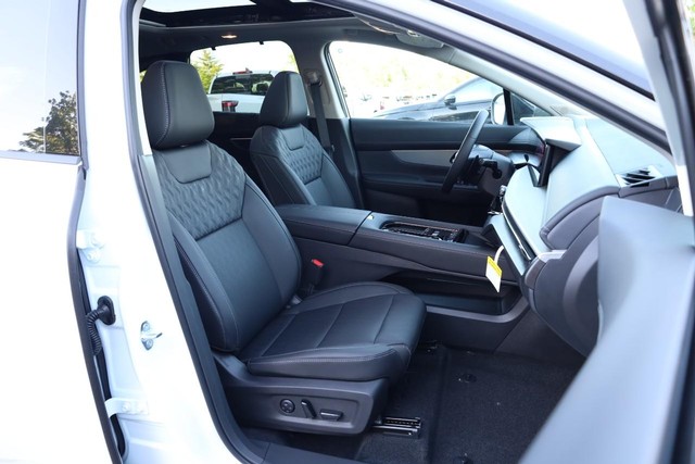 Nissan Murano Vehicle Image 31