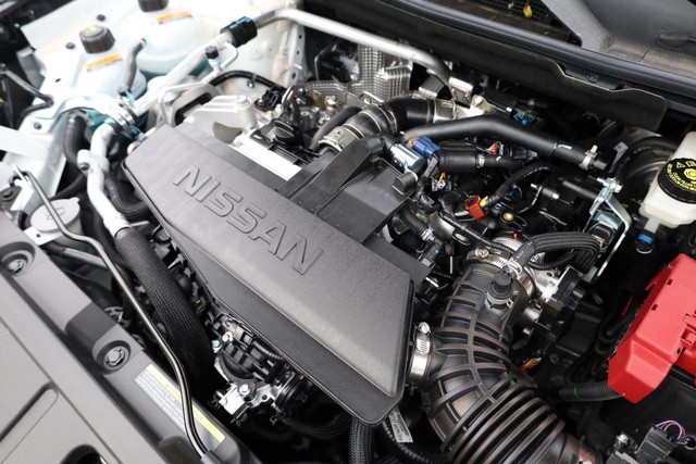 Nissan Rogue Vehicle Image 27
