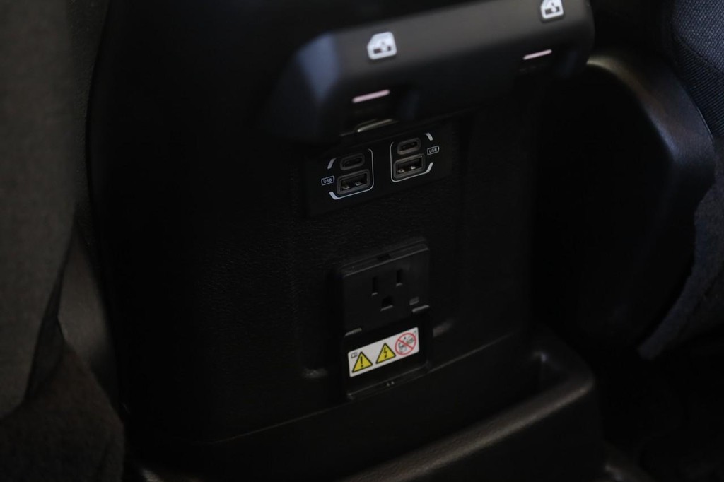 Jeep Wrangler 4xe Vehicle Image 20