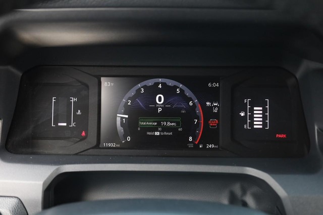 Toyota 4Runner Vehicle Full-screen Gallery Image 10