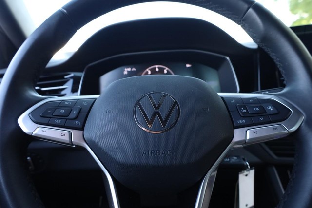 Volkswagen Jetta Vehicle Image 09
