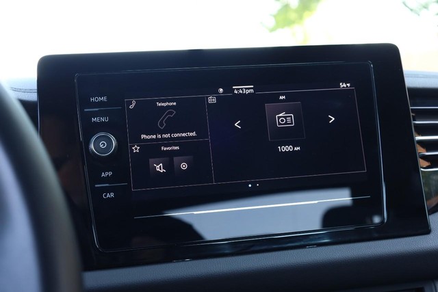 Volkswagen Jetta Vehicle Image 11