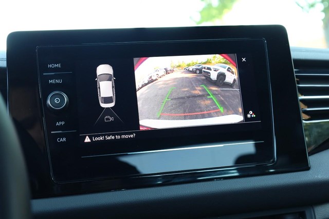 Volkswagen Jetta Vehicle Image 12