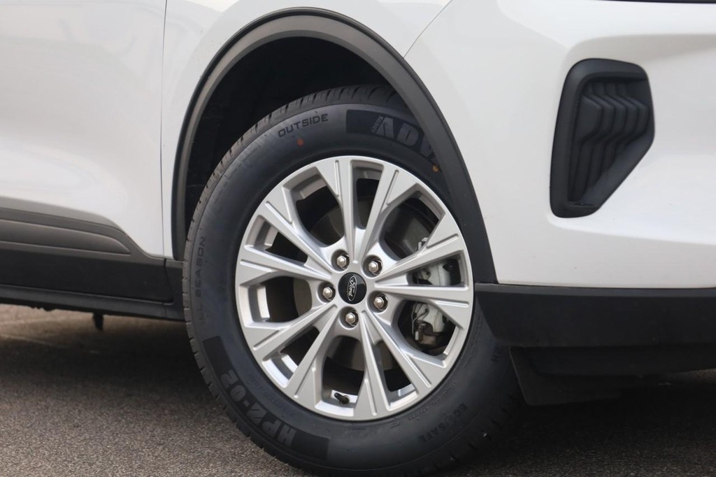 Ford Escape Vehicle Image 03