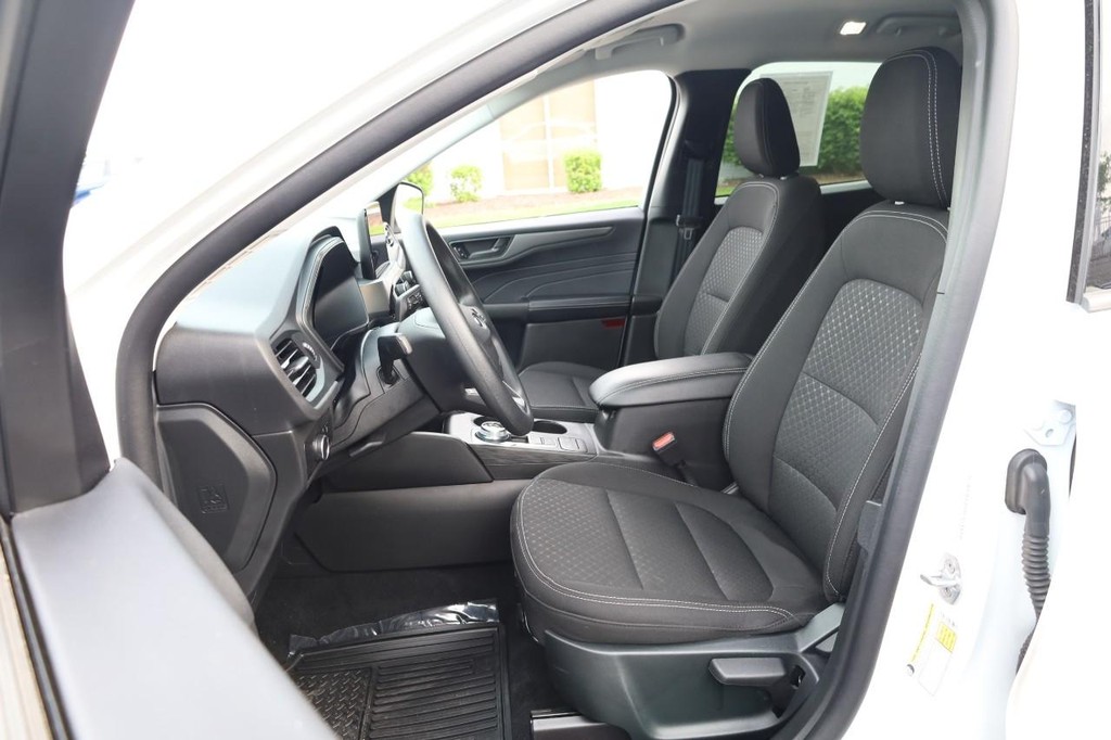Ford Escape Vehicle Image 08