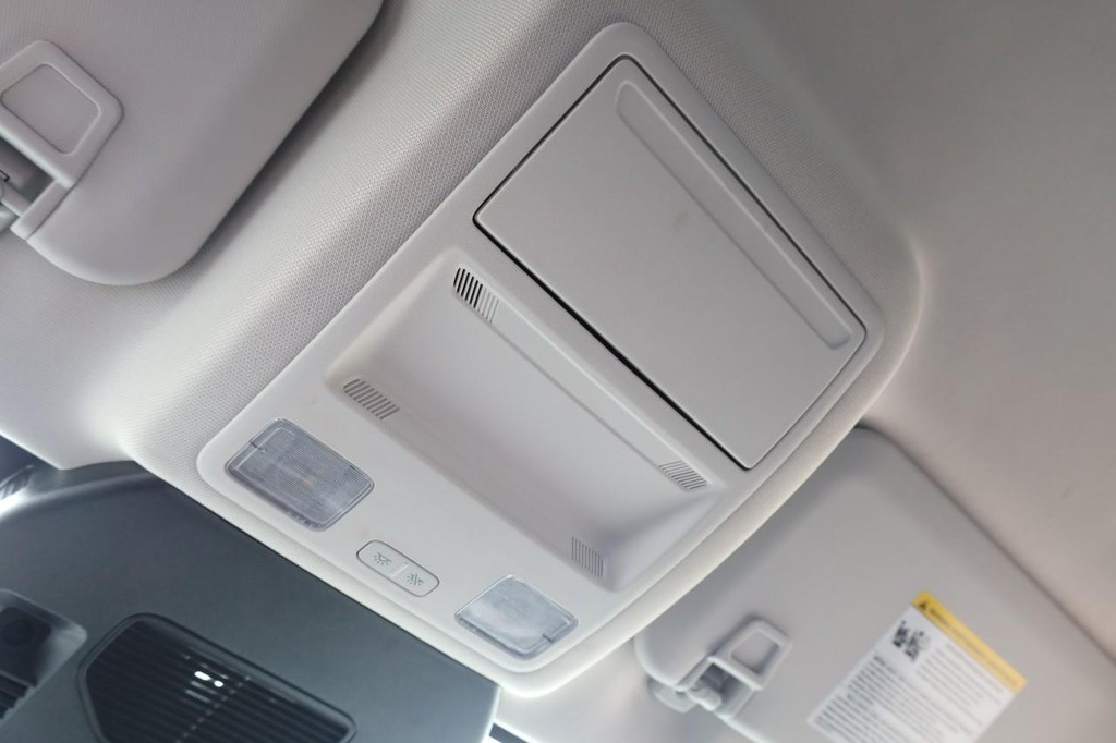 Ford Escape Vehicle Image 17