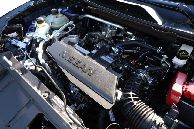 Nissan Rogue Vehicle Image 30