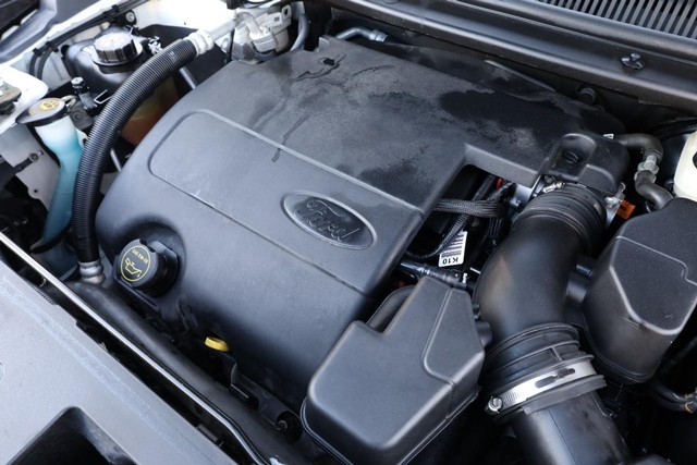 Ford Explorer Vehicle Image 29