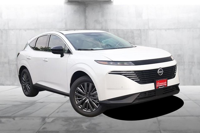 Nissan Murano Vehicle Image 02
