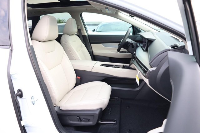 Nissan Murano Vehicle Image 28