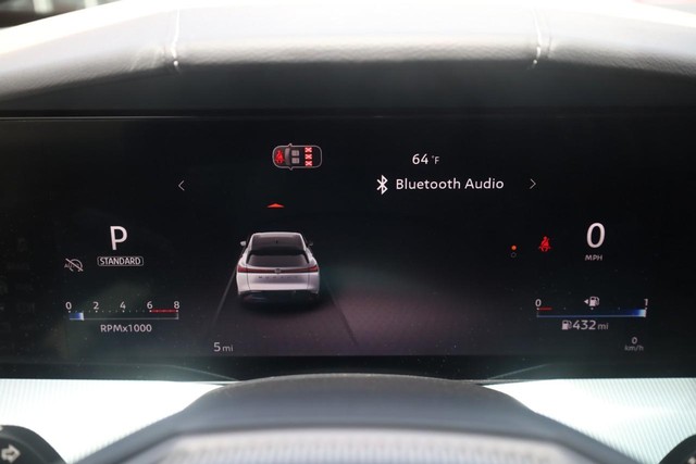 Nissan Murano Vehicle Image 14