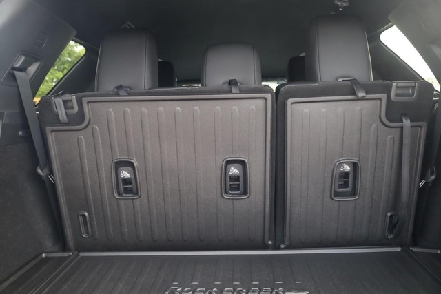 Nissan Pathfinder Vehicle Image 21