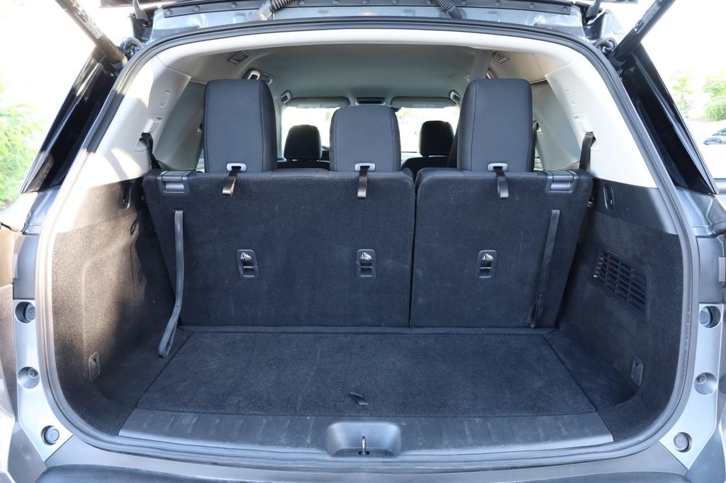 Nissan Pathfinder Vehicle Image 07