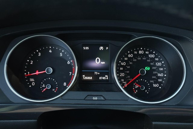 Volkswagen Tiguan Vehicle Image 12