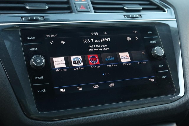 Volkswagen Tiguan Vehicle Image 13