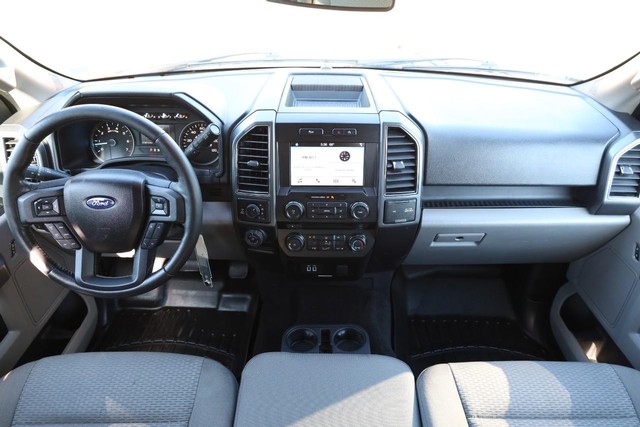 Ford F-150 Vehicle Full-screen Gallery Image 23