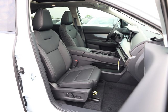 Nissan Murano Vehicle Image 29