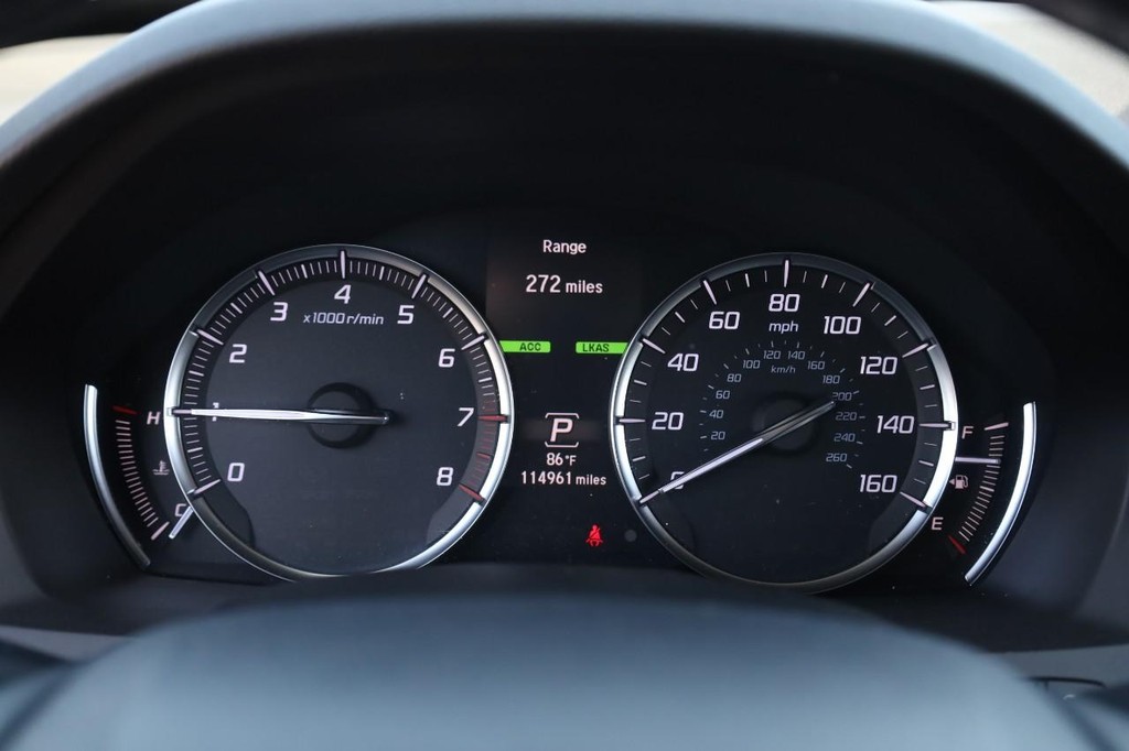 Acura MDX Vehicle Full-screen Gallery Image 13