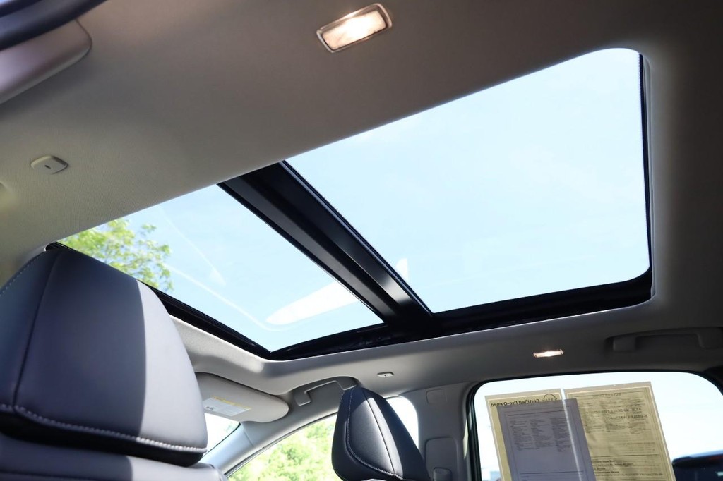 Nissan Murano Vehicle Image 10