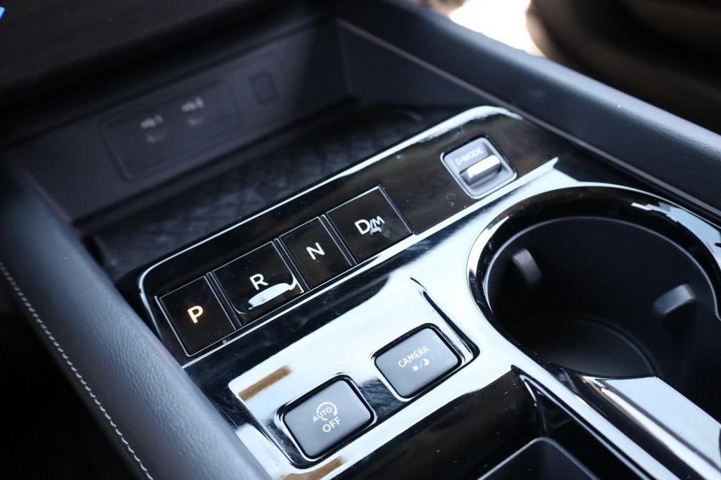 Nissan Murano Vehicle Image 19