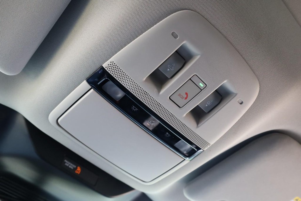 Nissan Murano Vehicle Image 20