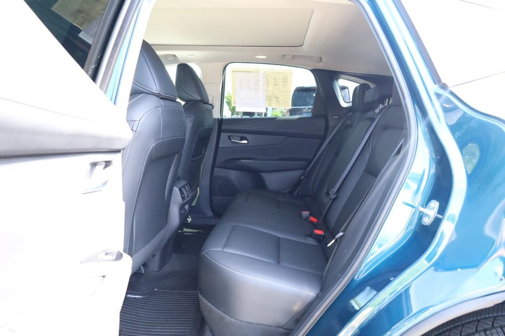 Nissan Murano Vehicle Image 28