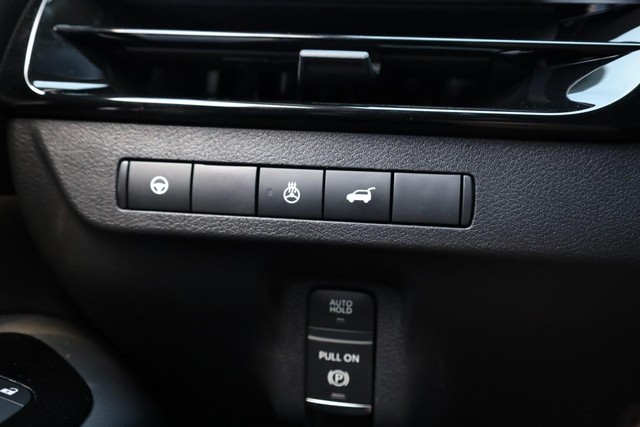 Nissan Murano Vehicle Full-screen Gallery Image 22